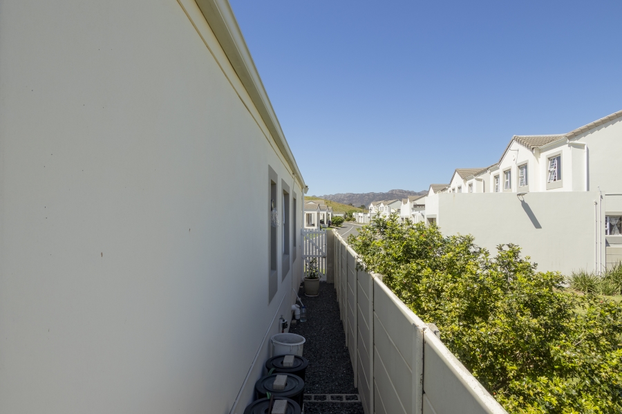 3 Bedroom Property for Sale in Fernwood Western Cape